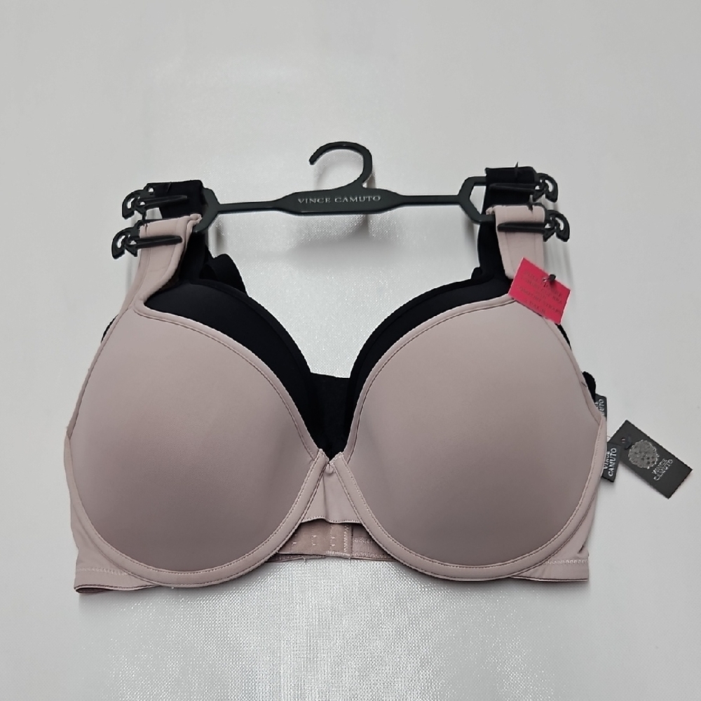 Vince Camuto Women's  Full Figure T-Shirt Cup Bra Comfort Straps  Black Bra